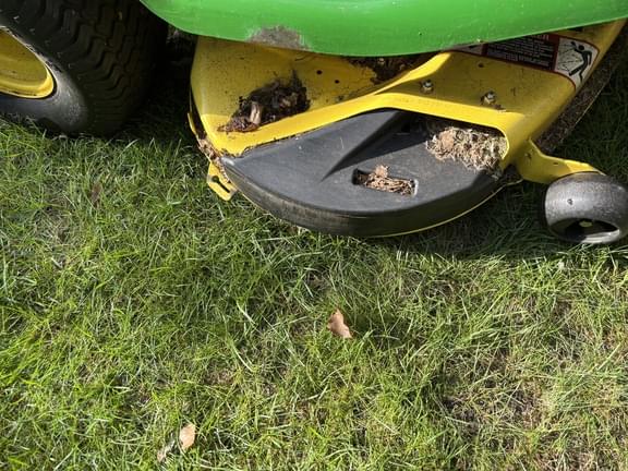Image of John Deere X300 equipment image 4