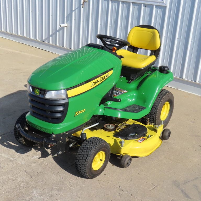 Main image John Deere X300