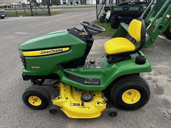 Image of John Deere X300 Primary image