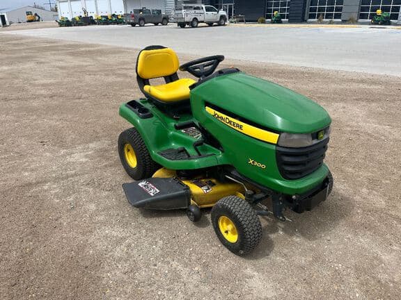 Image of John Deere X300 Image 0