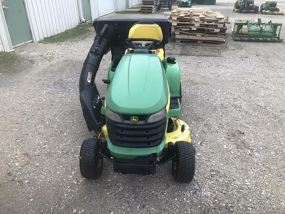 Image of John Deere X300 equipment image 3