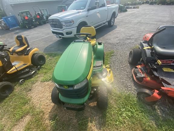 Image of John Deere X300 equipment image 2