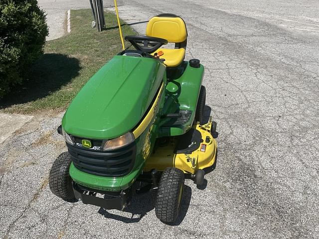 Image of John Deere X300 equipment image 2