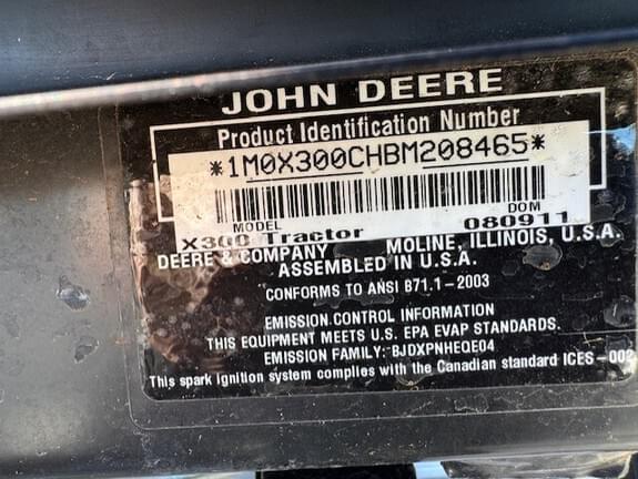 Image of John Deere X300 equipment image 3