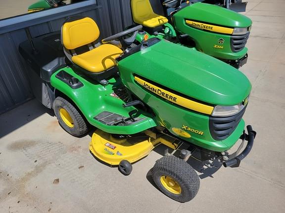 Image of John Deere X300R equipment image 1