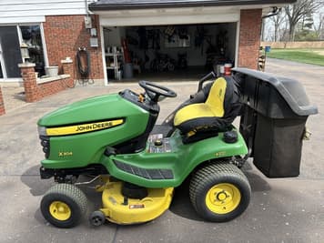 Main image John Deere X304