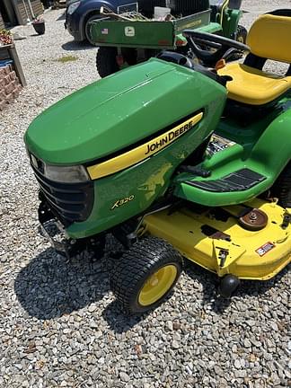 Image of John Deere X320 Primary image