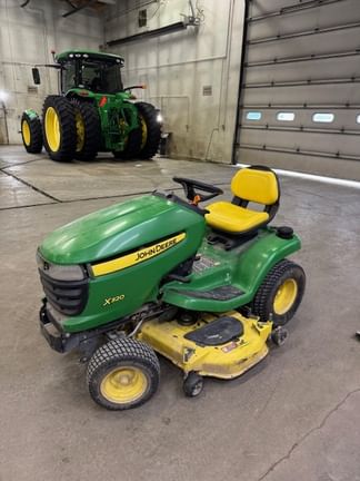 2011 John Deere X320 Equipment Image0