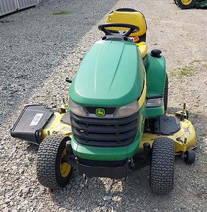 Image of John Deere X320 equipment image 1