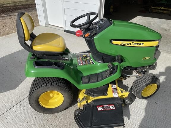 Image of John Deere X320 Primary image