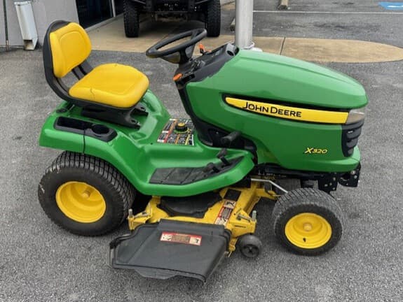 Image of John Deere X320 equipment image 2