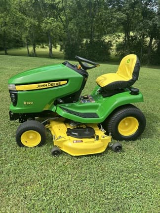 Image of John Deere X320 equipment image 2