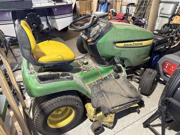 2011 John Deere X320 Equipment Image0