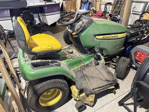 Image of John Deere X320 Image 0