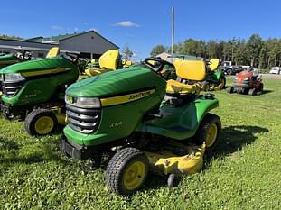 2011 John Deere X320 Equipment Image0