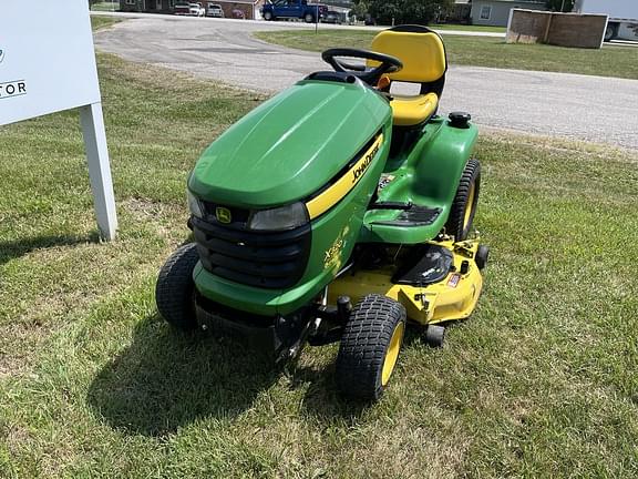 Image of John Deere X320 equipment image 2