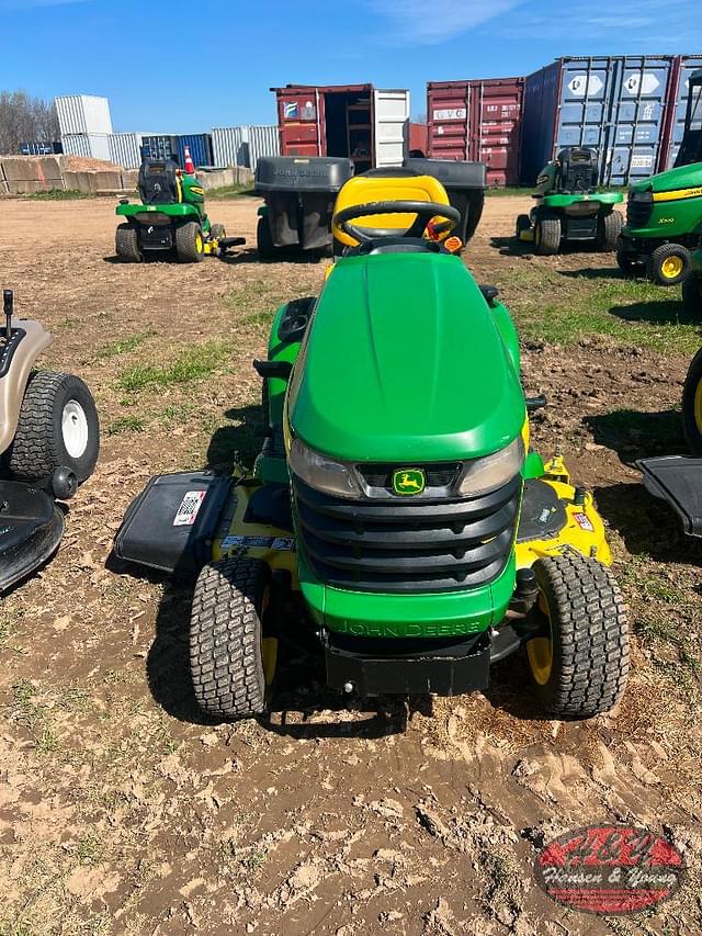 Image of John Deere X320 equipment image 3