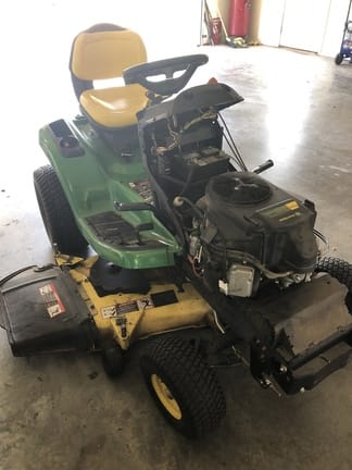 Main image John Deere X324