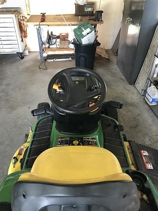 Image of John Deere X324 equipment image 3