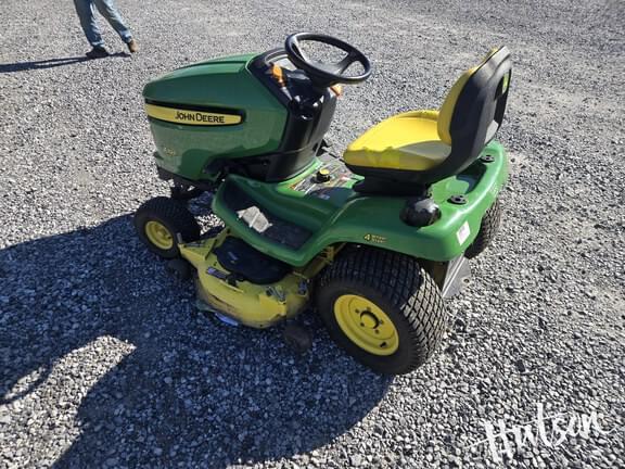 Image of John Deere X324 equipment image 3