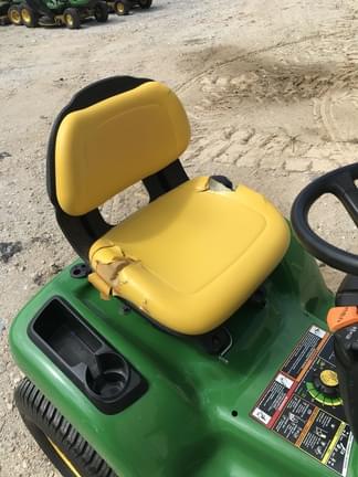 Image of John Deere X360 equipment image 3