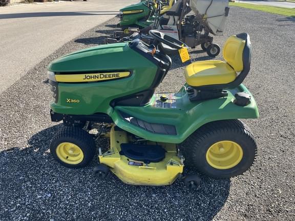 Image of John Deere X360 equipment image 3