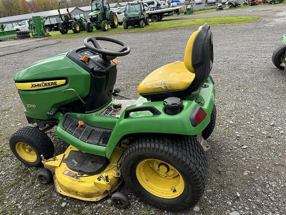 Image of John Deere X500 Image 1