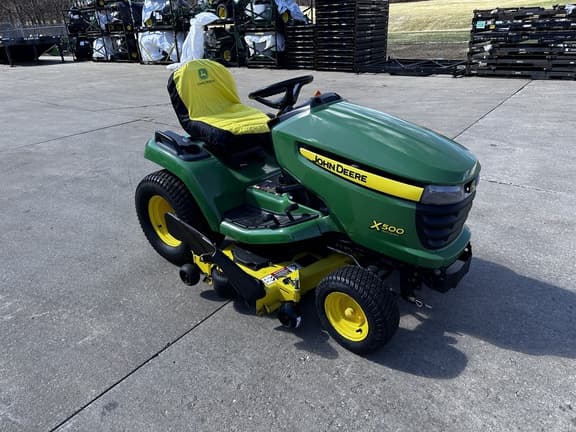 Image of John Deere X500 equipment image 2