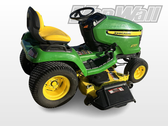 2011 John Deere X500 Equipment Image0