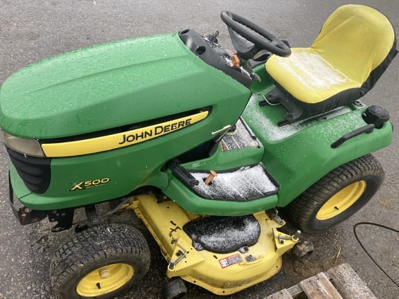 Main image John Deere X500
