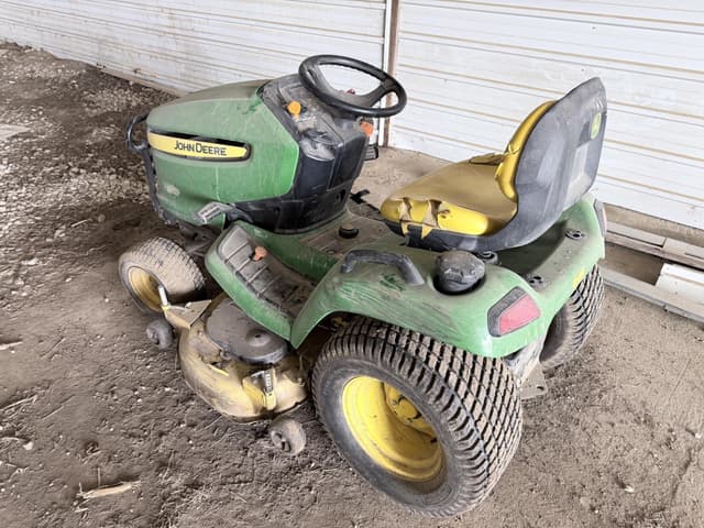 Image of John Deere X500 equipment image 2