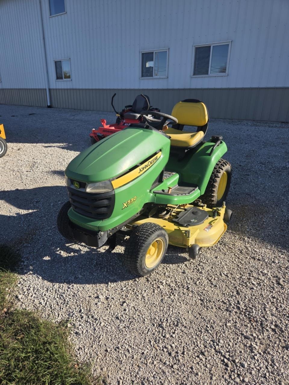 2011 John Deere X530 Equipment Image0