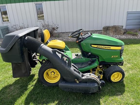 Image of John Deere X530 equipment image 1