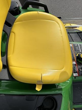 Image of John Deere X530 equipment image 4