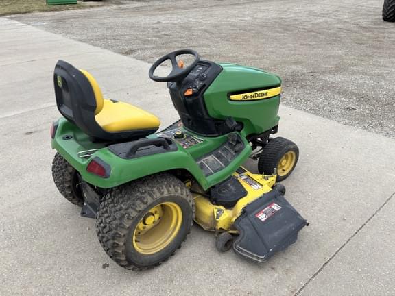 Image of John Deere X530 equipment image 3