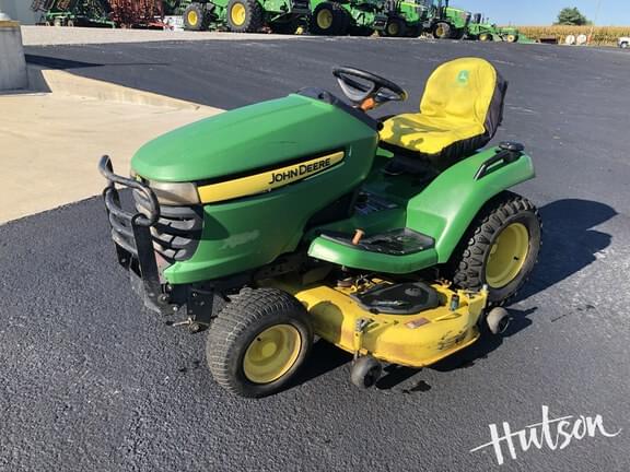 Image of John Deere X530 equipment image 3