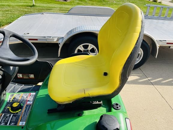 Image of John Deere X534 equipment image 3