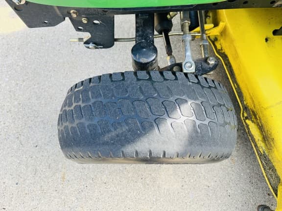 Image of John Deere X534 equipment image 2