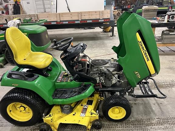 Image of John Deere X534 equipment image 1