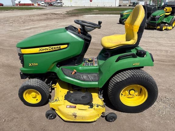 Image of John Deere X534 equipment image 1