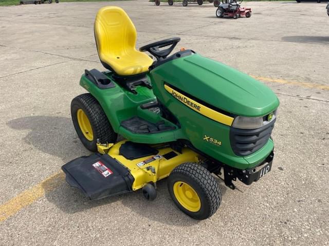 Image of John Deere X534 equipment image 1