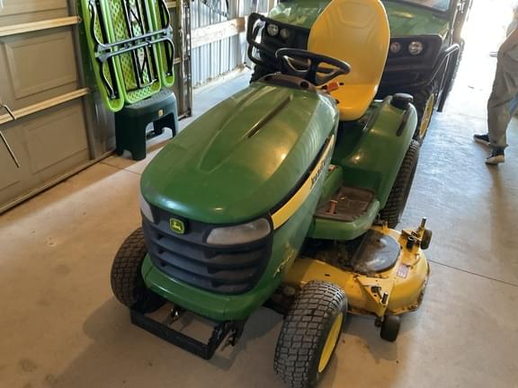 Image of John Deere X540 equipment image 1