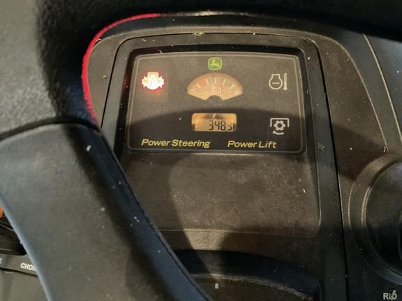 Image of John Deere X540 equipment image 4