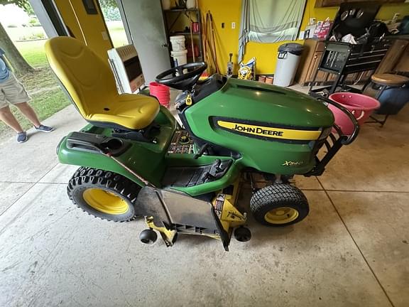 Image of John Deere X540 equipment image 2