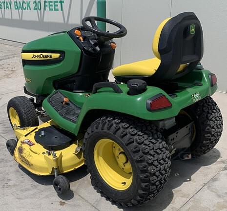 Image of John Deere X540 equipment image 4