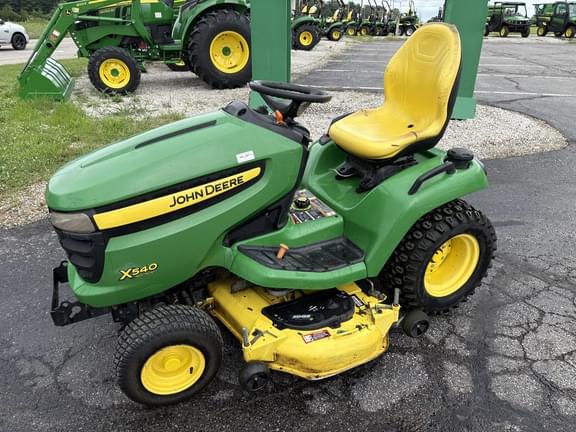 Image of John Deere X540 equipment image 1