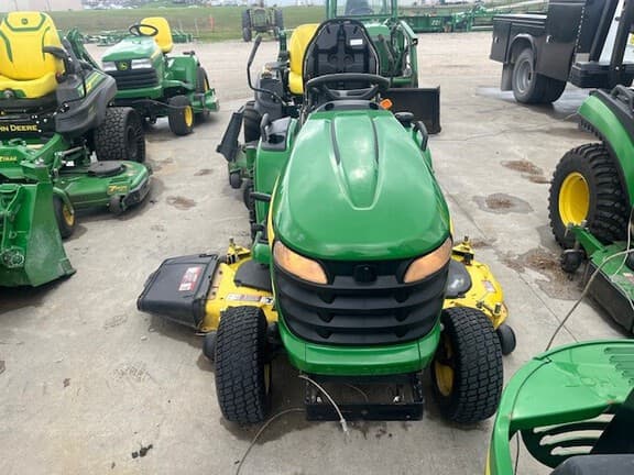 Image of John Deere X540 equipment image 3