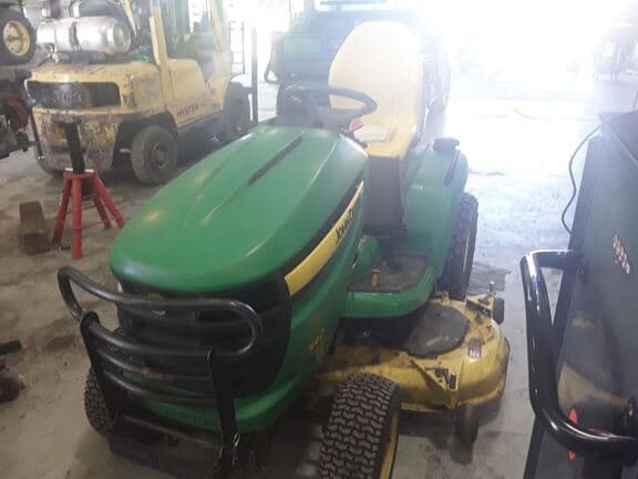 Image of John Deere X540 Primary image