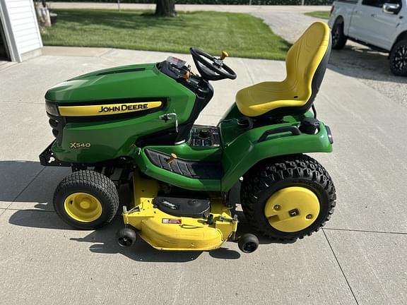 Image of John Deere X540 Primary image