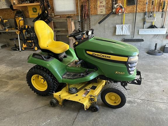 Image of John Deere X540 equipment image 1